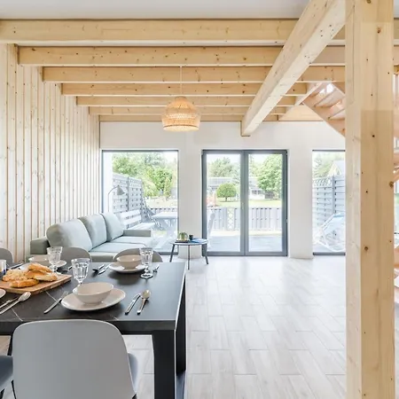 Holiday home Morskie Dog Friendly