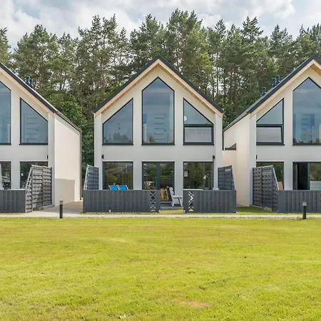 Domy Morskie Family Resort Holiday home Jantar