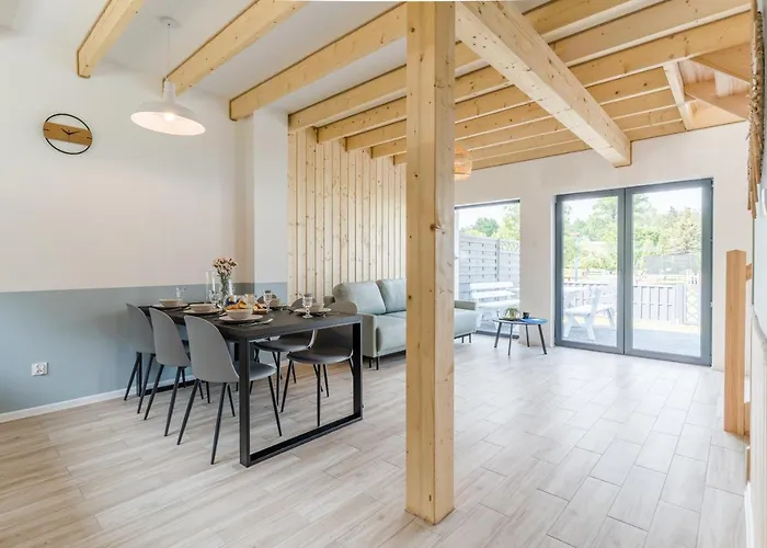 Morskie Dog Frindly * Jantar